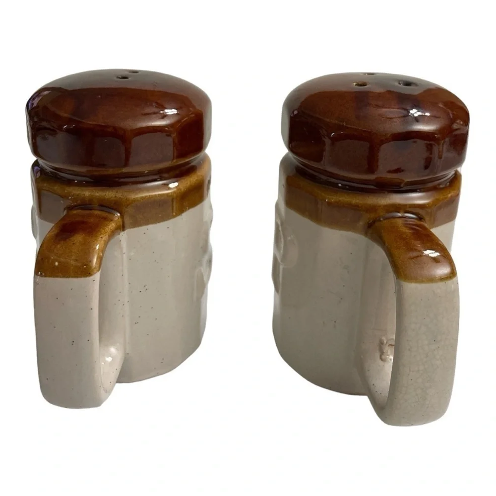 Vintage Brown Drip Style Ceramic Salt & Pepper Shakers Made in Taiwan